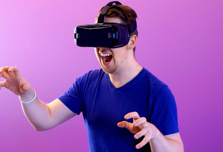 vr-headset-image